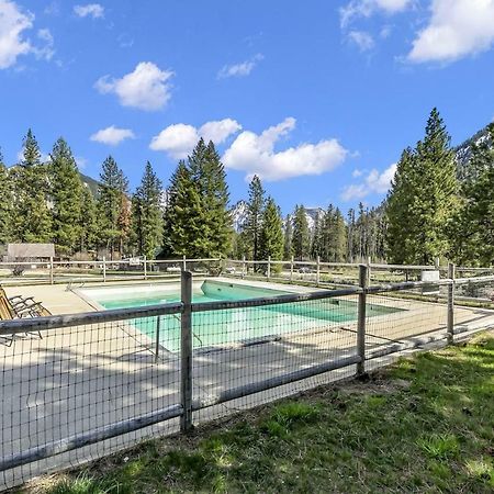 Sawtooth Lodge Stanley ภายนอก รูปภาพ