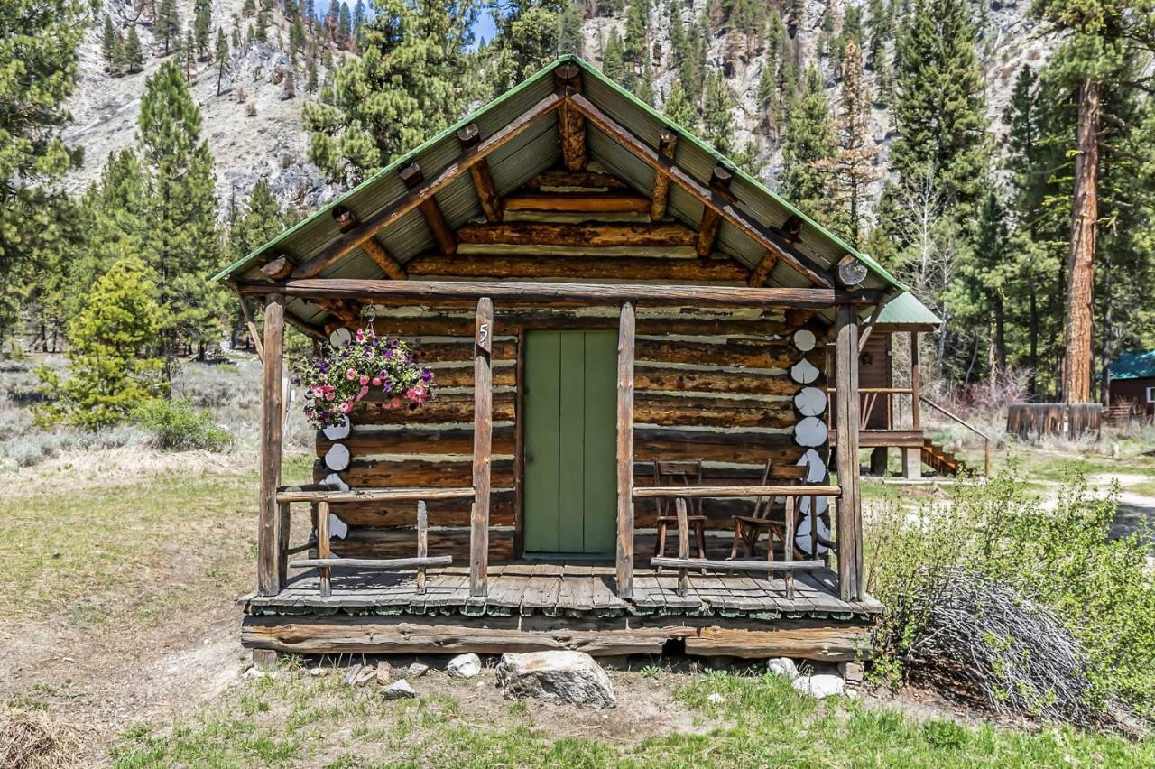 Sawtooth Lodge Stanley ภายนอก รูปภาพ