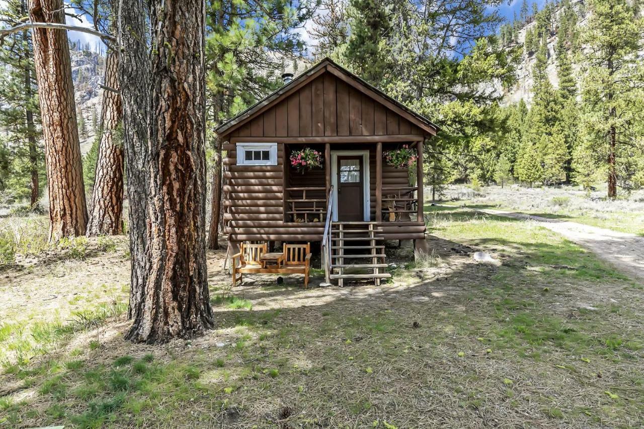 Sawtooth Lodge Stanley ภายนอก รูปภาพ