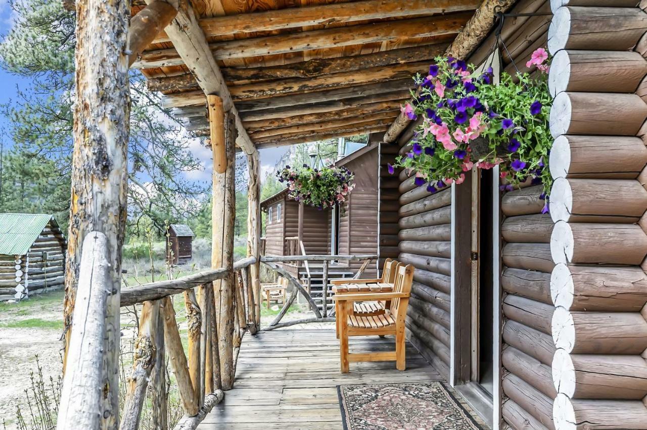 Sawtooth Lodge Stanley ภายนอก รูปภาพ